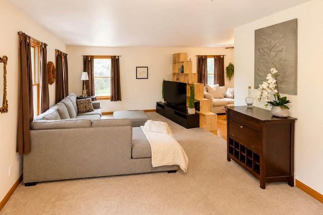 N84W18027 Menomonee AVENUE, Menomonee Falls, WI 53051