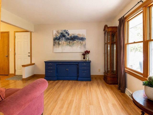N84W18027 Menomonee AVENUE, Menomonee Falls, WI 53051