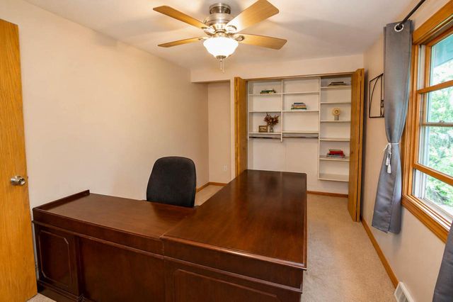 N84W18027 Menomonee AVENUE, Menomonee Falls, WI 53051