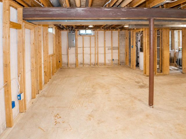 N84W18027 Menomonee AVENUE, Menomonee Falls, WI 53051