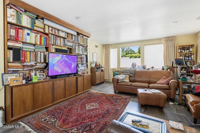 4500 Jasmine Avenue, Culver City, CA 90232