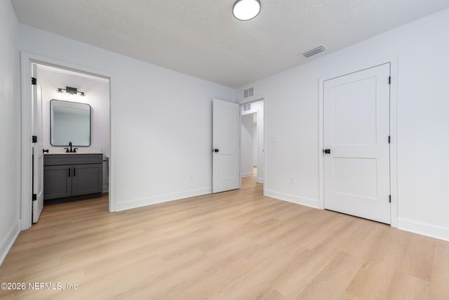 5512 CROCKETT Court, Keystone Heights, FL 32656