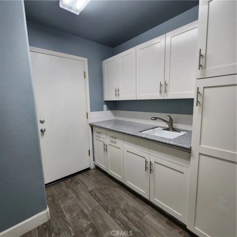 4479 N Emerald Peak Drive, Clovis, CA 93619