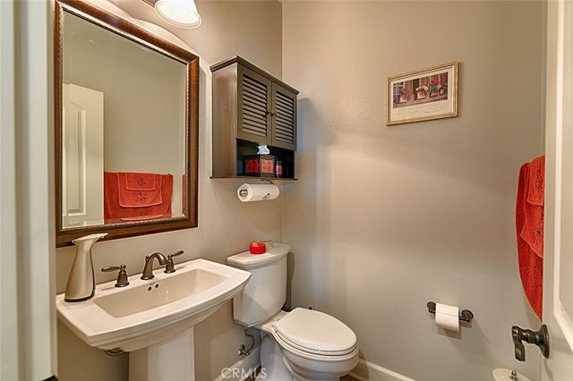 45659 Bassett, Temecula, CA 92592
