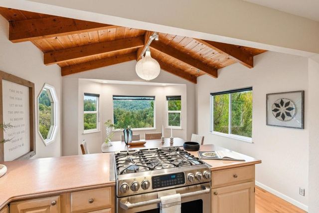 345 Eagle Road, Scotts Valley, CA 95066