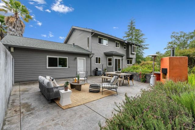 345 Eagle Road, Scotts Valley, CA 95066