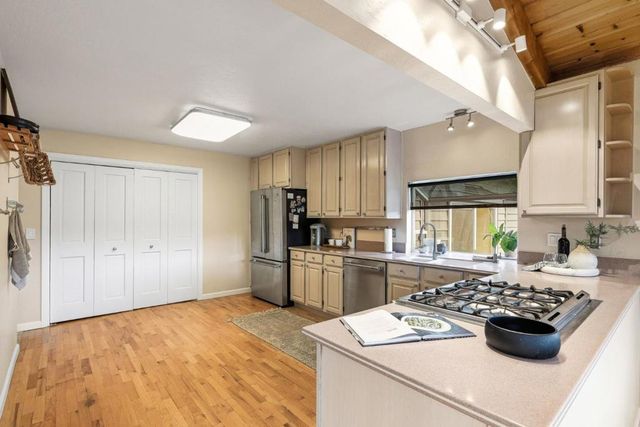 345 Eagle Road, Scotts Valley, CA 95066