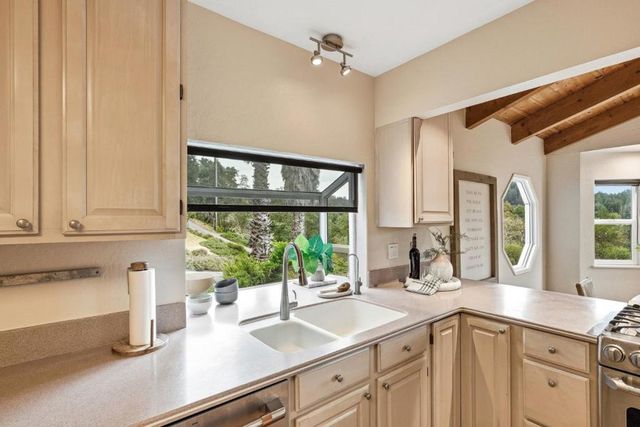345 Eagle Road, Scotts Valley, CA 95066
