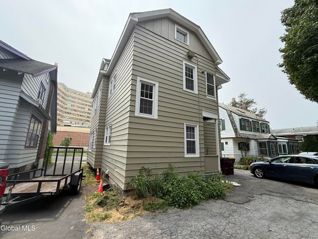 287 Myrtle Avenue, Albany, NY 12208