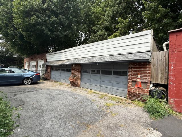 287 Myrtle Avenue, Albany, NY 12208