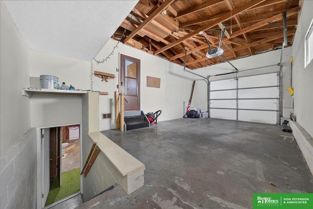 1762 Austin Lane, Fremont, NE 68025