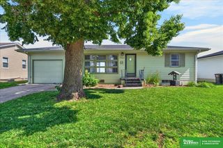 1762 Austin Lane, Fremont, NE 68025
