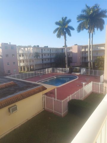 2800 NW 56th Avenue G-301, Lauderhill, FL 33313