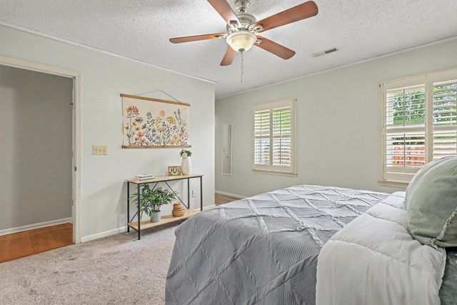 104 Kings Court, Goose Creek, SC 29445