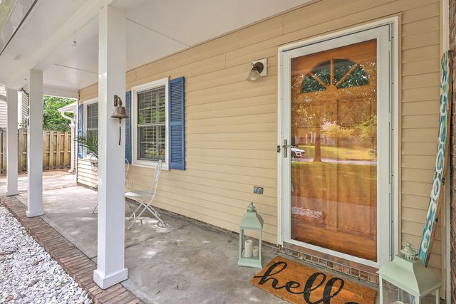 104 Kings Court, Goose Creek, SC 29445