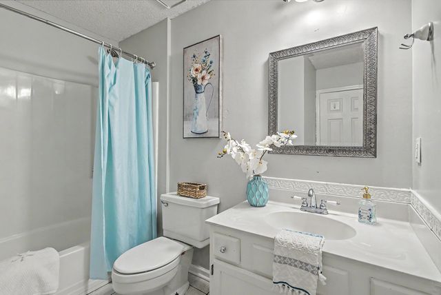 104 Kings Court, Goose Creek, SC 29445