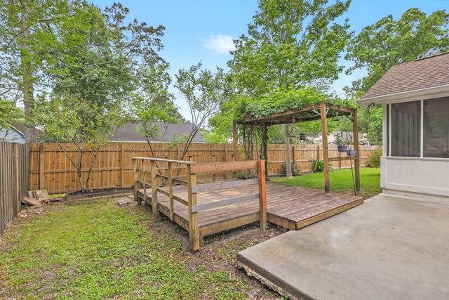 104 Kings Court, Goose Creek, SC 29445