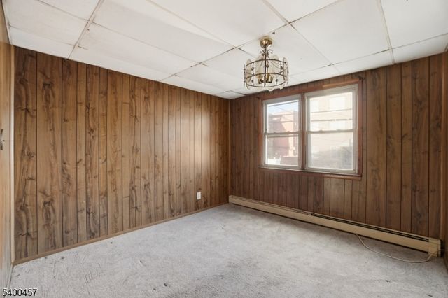 98 W 49Th St, Bayonne City, NJ 07002