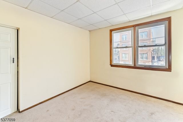 98 W 49Th St, Bayonne City, NJ 07002