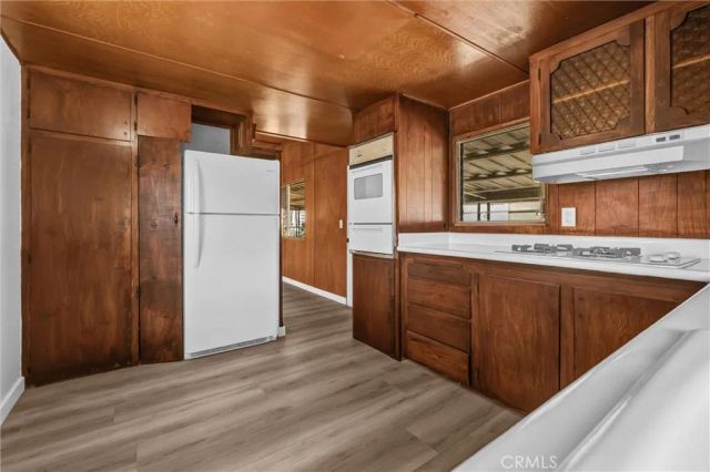 18801 Hawthorne 58, Hawthorne, CA 90504