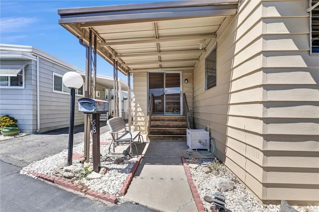 18801 Hawthorne 58, Hawthorne, CA 90504