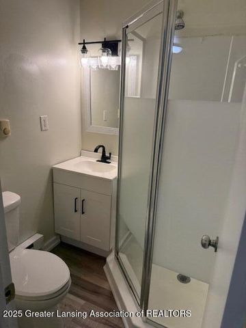 106 W Knight Street, Eaton Rapids, MI 48827