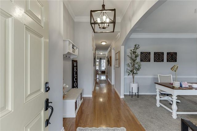 5751 Community Lane, Hoschton, GA 30548