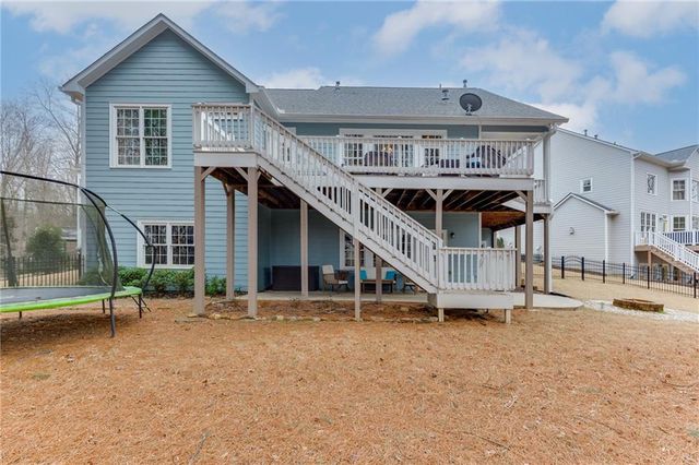 5751 Community Lane, Hoschton, GA 30548