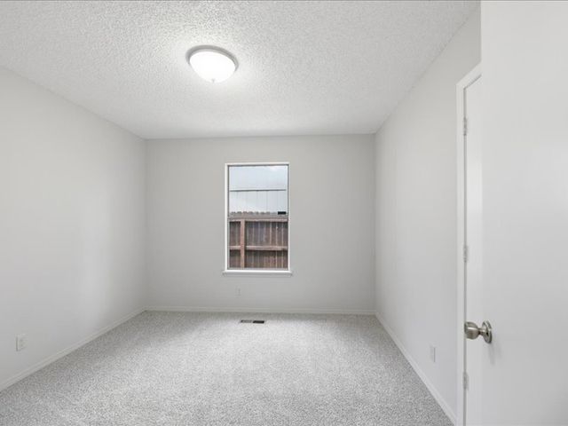 9225 S 91st East Avenue, Tulsa, OK 74133