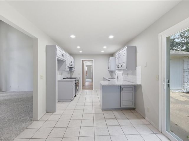 9225 S 91st East Avenue, Tulsa, OK 74133