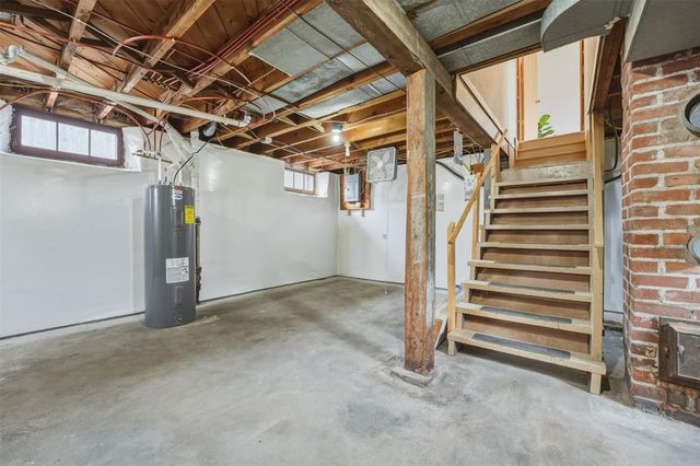 712 W Elm Street, Chippewa Falls, WI 54729