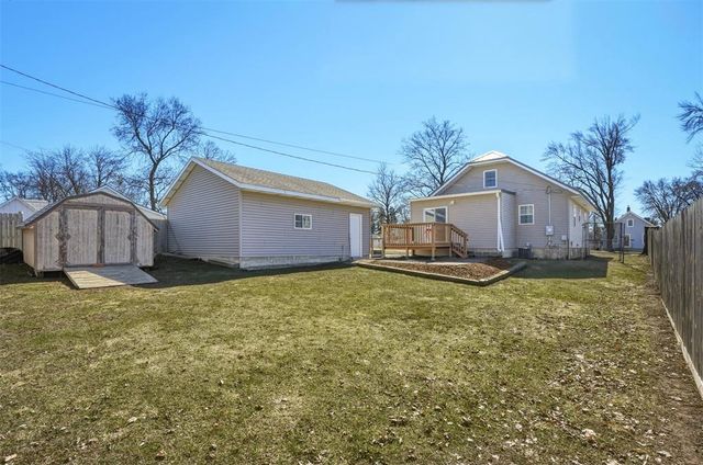 712 W Elm Street, Chippewa Falls, WI 54729