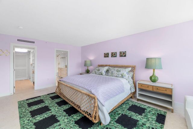 2773 S Ocean Boulevard 209, Palm Beach, FL 33480