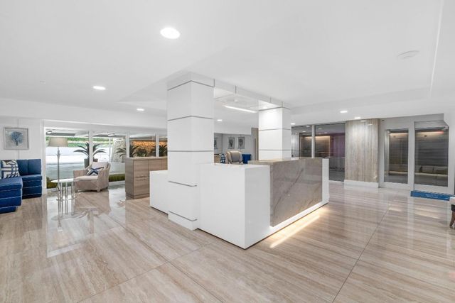 2773 S Ocean Boulevard 209, Palm Beach, FL 33480