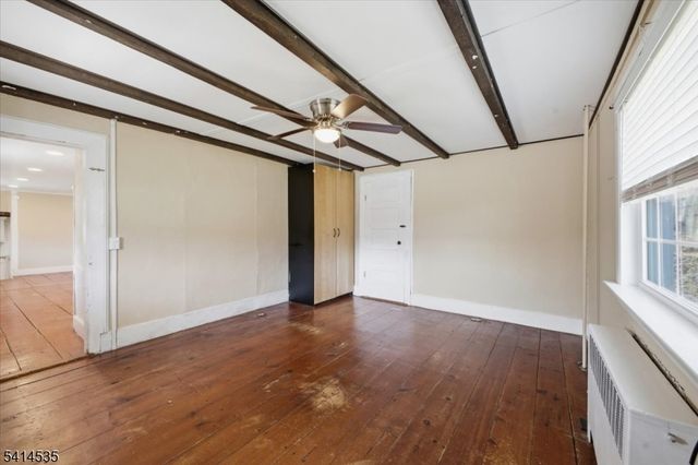 56 Hickory Corner Rd, Alexandria Twp., NJ 08848