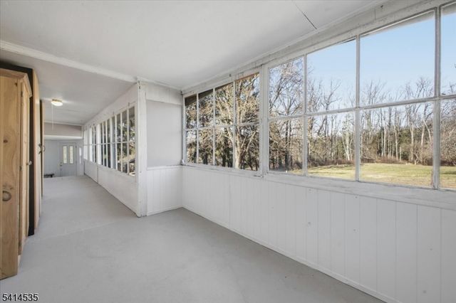 56 Hickory Corner Rd, Alexandria Twp., NJ 08848