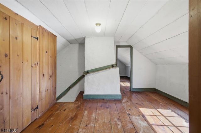 56 Hickory Corner Rd, Alexandria Twp., NJ 08848