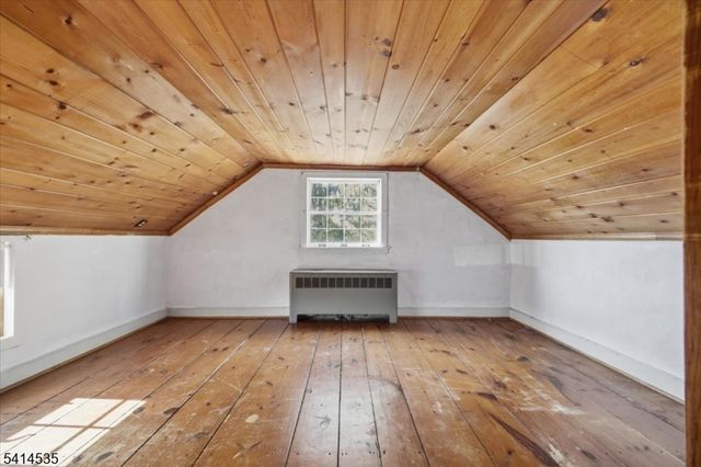 56 Hickory Corner Rd, Alexandria Twp., NJ 08848