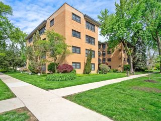 500 Washington Boulevard 301, Oak Park, IL 60302