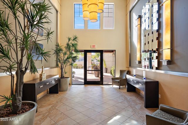 7291 N SCOTTSDALE Road 2009, Paradise Valley, AZ 85253