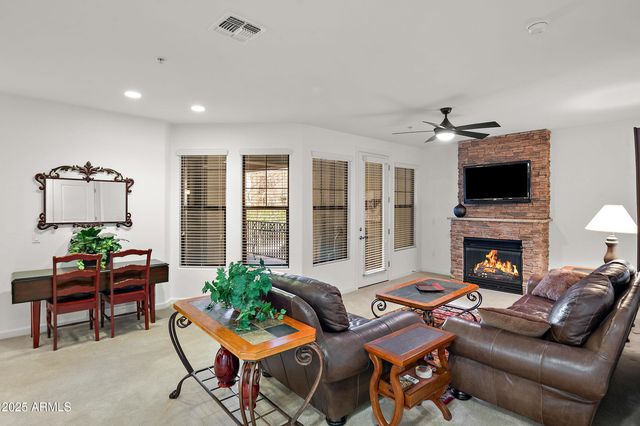7291 N SCOTTSDALE Road 2009, Paradise Valley, AZ 85253