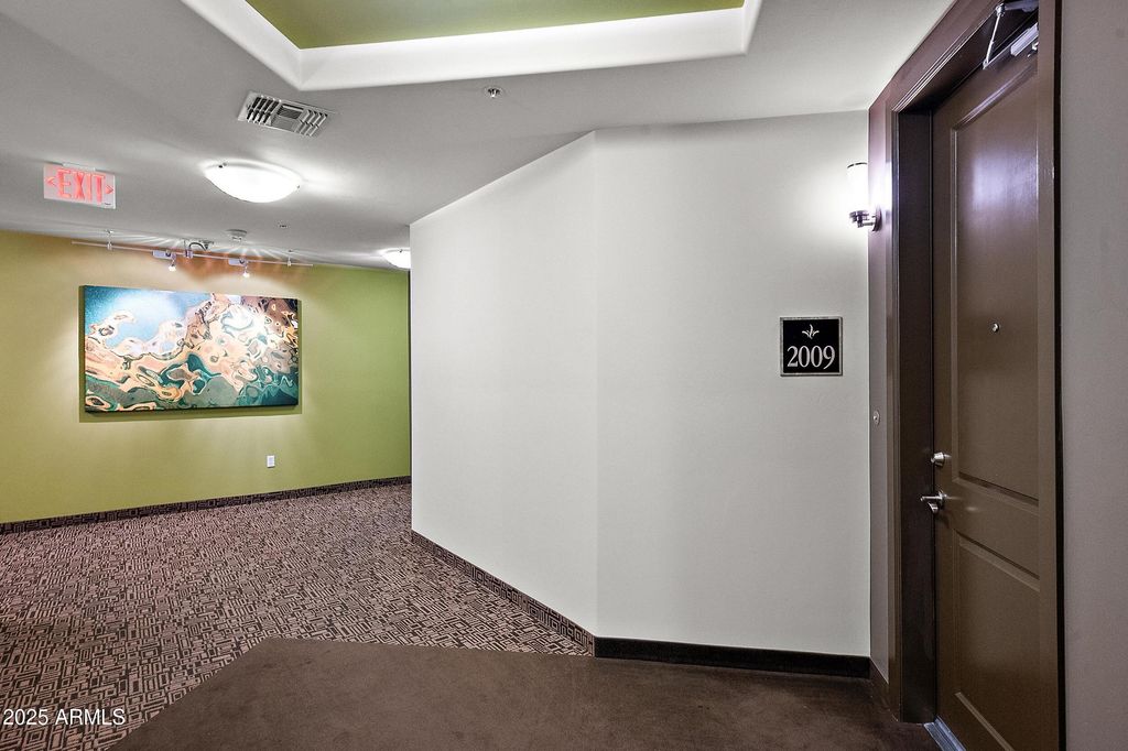 7291 N SCOTTSDALE Road 2009, Paradise Valley, AZ 85253 — photo 5