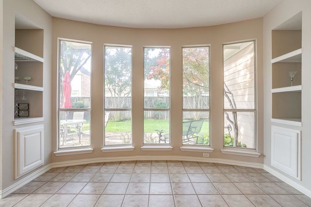 6805 Windwood Trail, Fort Worth, TX 76132