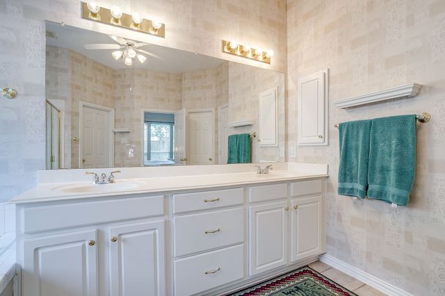6805 Windwood Trail, Fort Worth, TX 76132
