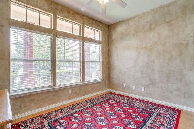 6805 Windwood Trail, Fort Worth, TX 76132