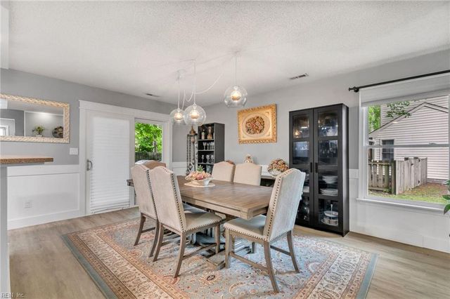 235 Dunn CIR, Hampton, VA 23666