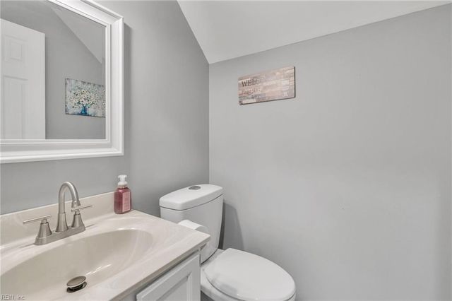 235 Dunn CIR, Hampton, VA 23666