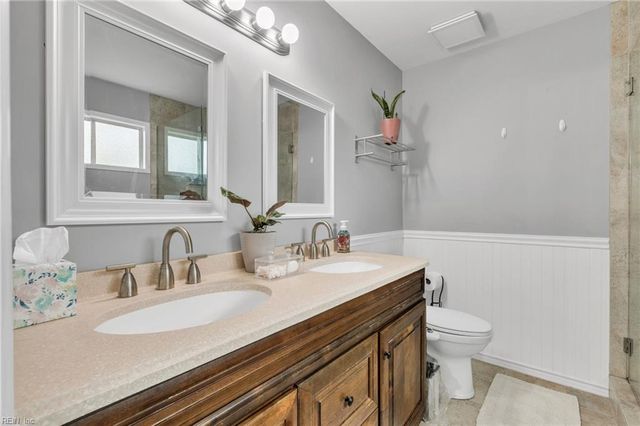 235 Dunn CIR, Hampton, VA 23666