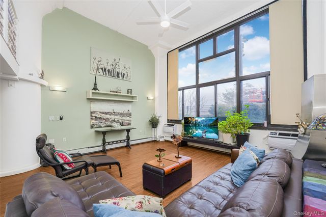 10 Bay Street Landing 1D, Staten Island, NY 10301