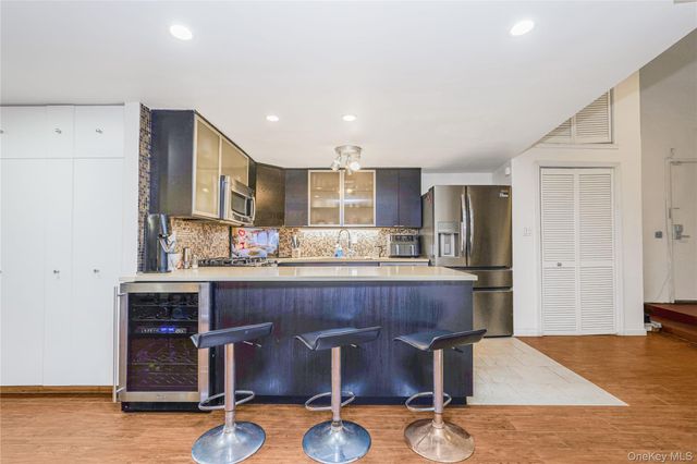 10 Bay Street Landing 1D, Staten Island, NY 10301